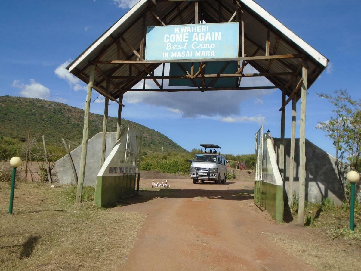 Hotel Rhino Tourist Camp Ololaimutiek Exterior foto